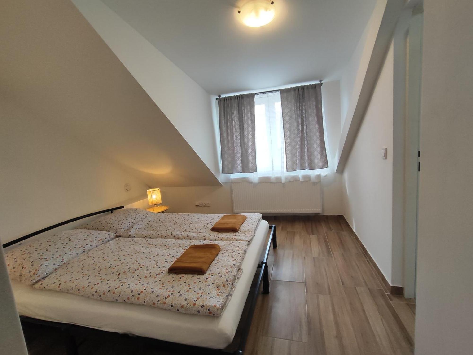 Kralovak Apartment Králŭv Dvŭr Exterior foto